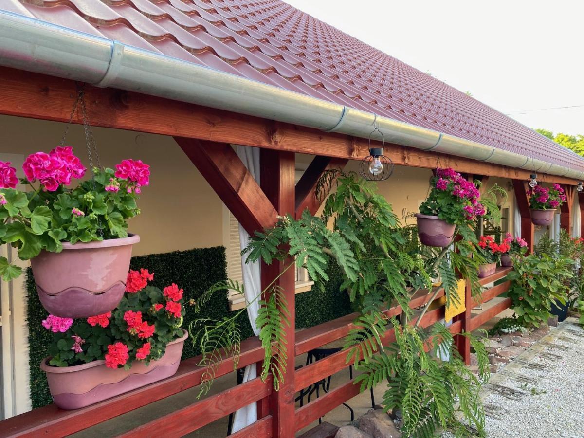 Do-Ti Apartmanház Balatonlelle Kültér fotó
